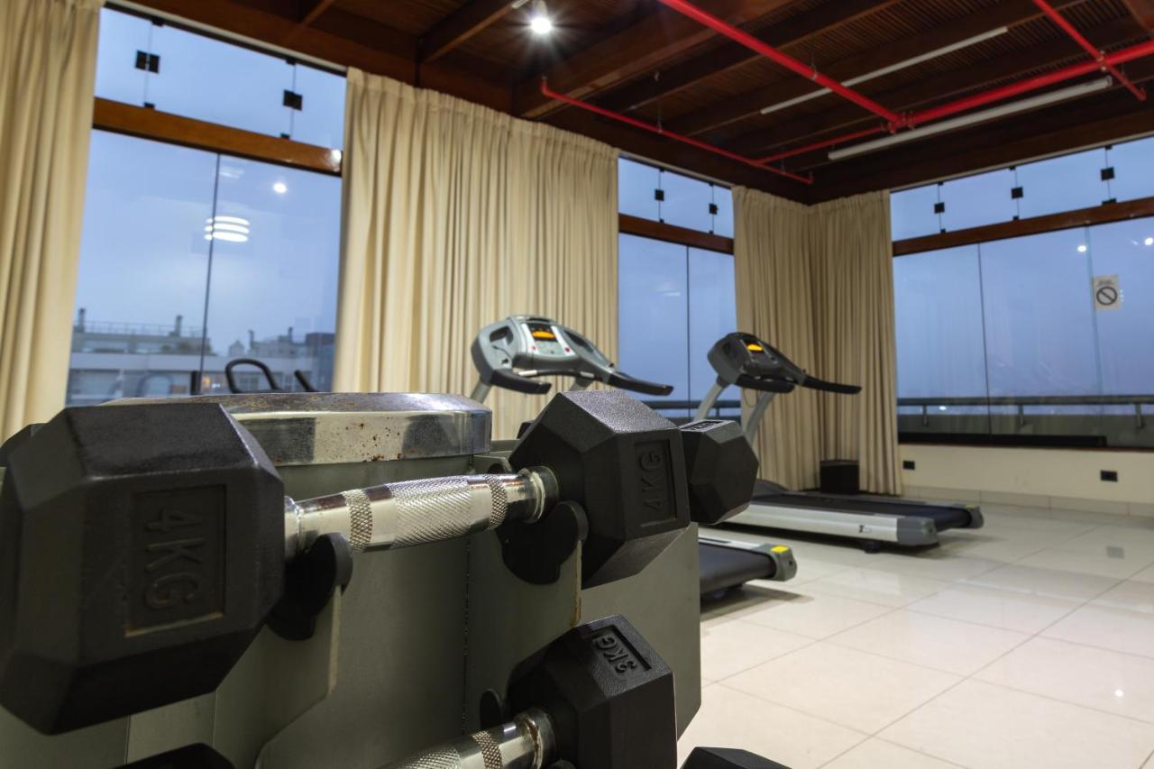 J&A Classic Hotel Ліма Екстер'єр фото The gym at the hotel