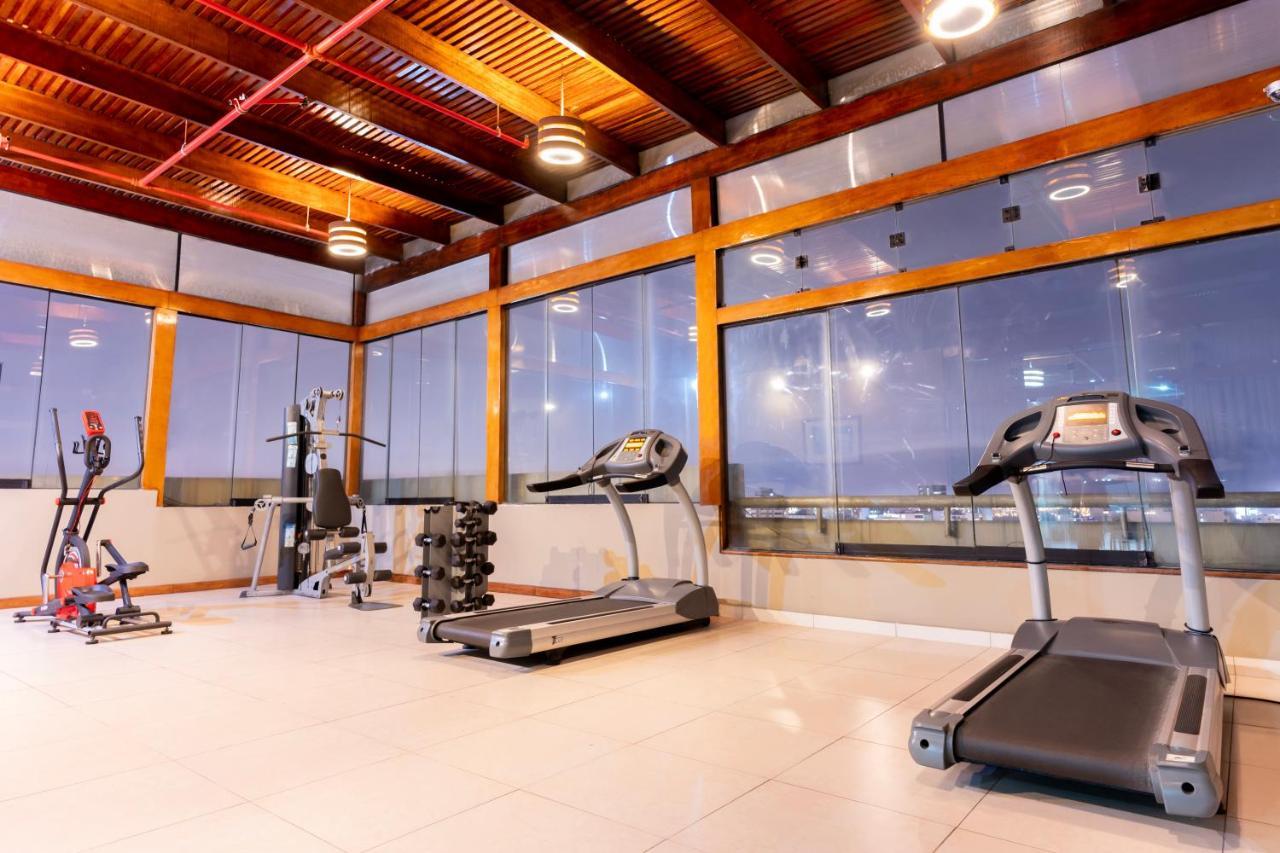 J&A Classic Hotel Ліма Екстер'єр фото The gym at the hotel