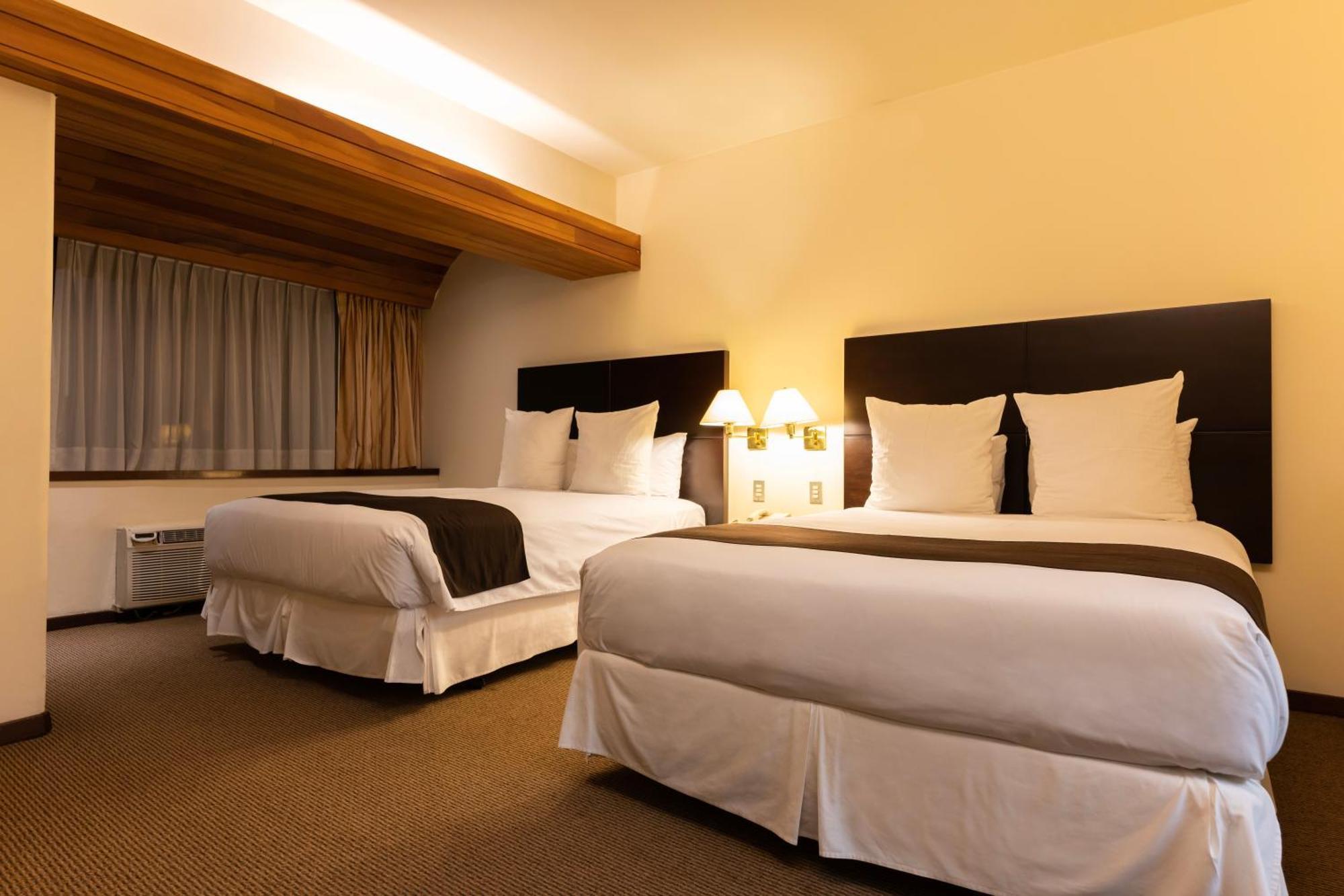 J&A Classic Hotel Ліма Екстер'єр фото A room at the hotel