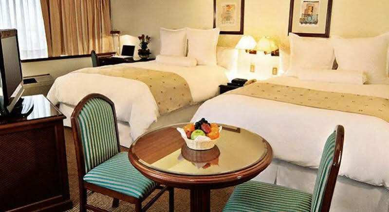 J&A Classic Hotel Ліма Екстер'єр фото A room at the hotel